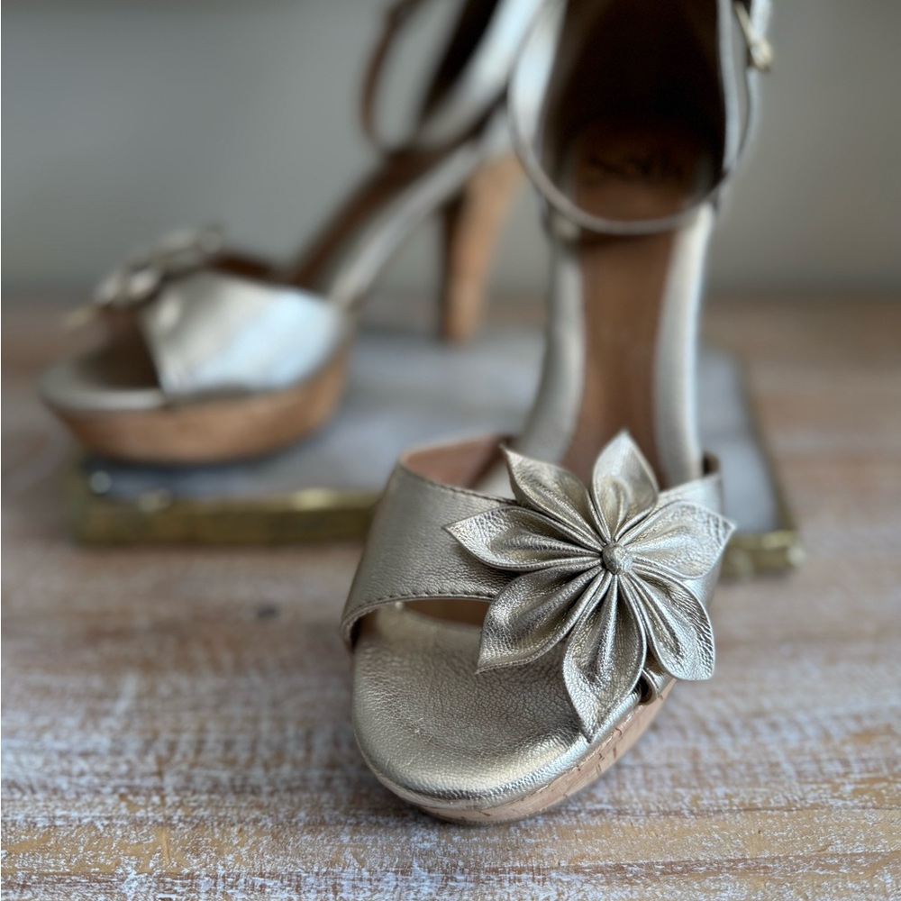 Söfft Gold Women's Heels with Cork Bottoms and Floral Accent